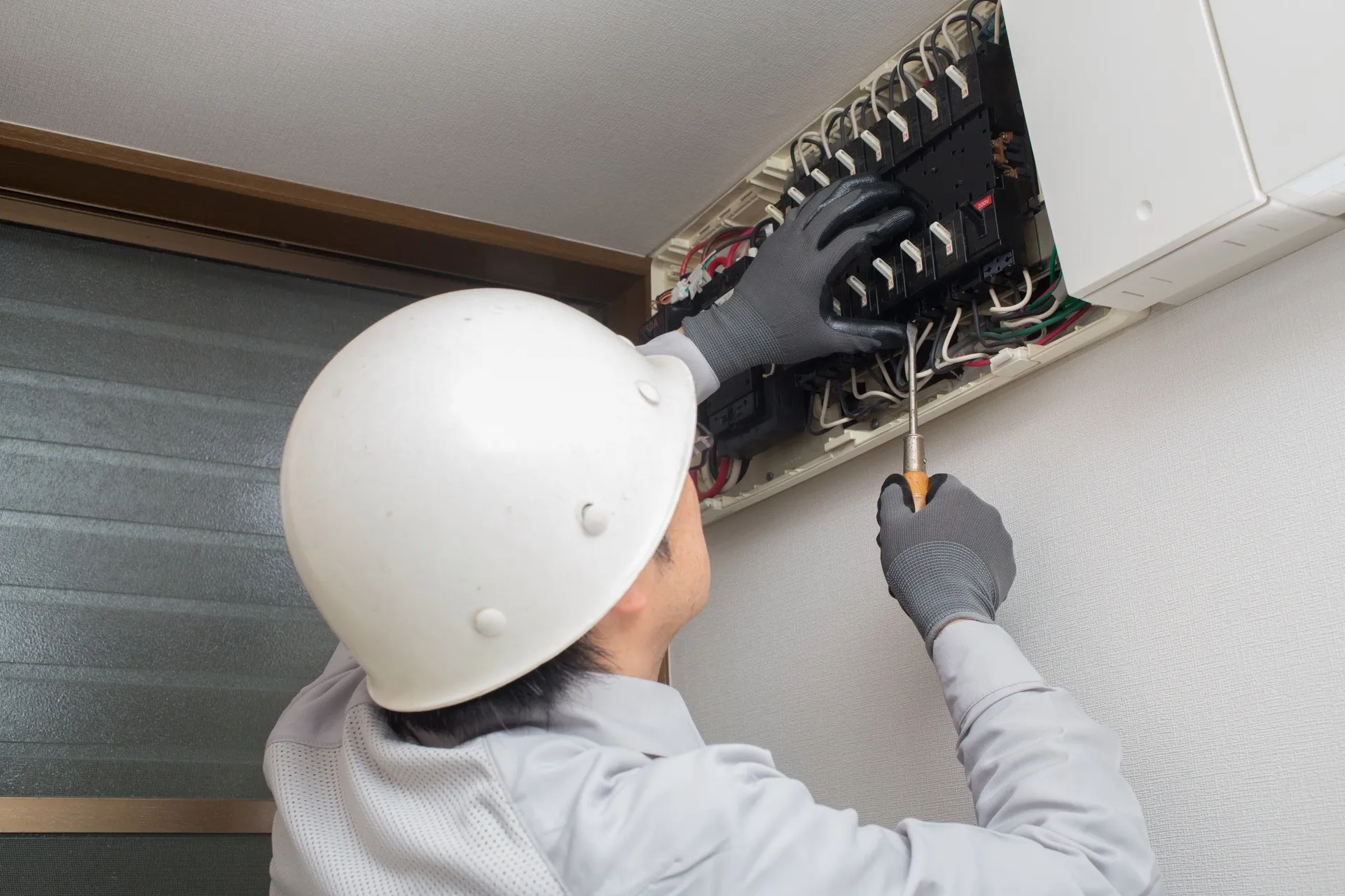 いつもそばにいる頼れる街の電気屋さん